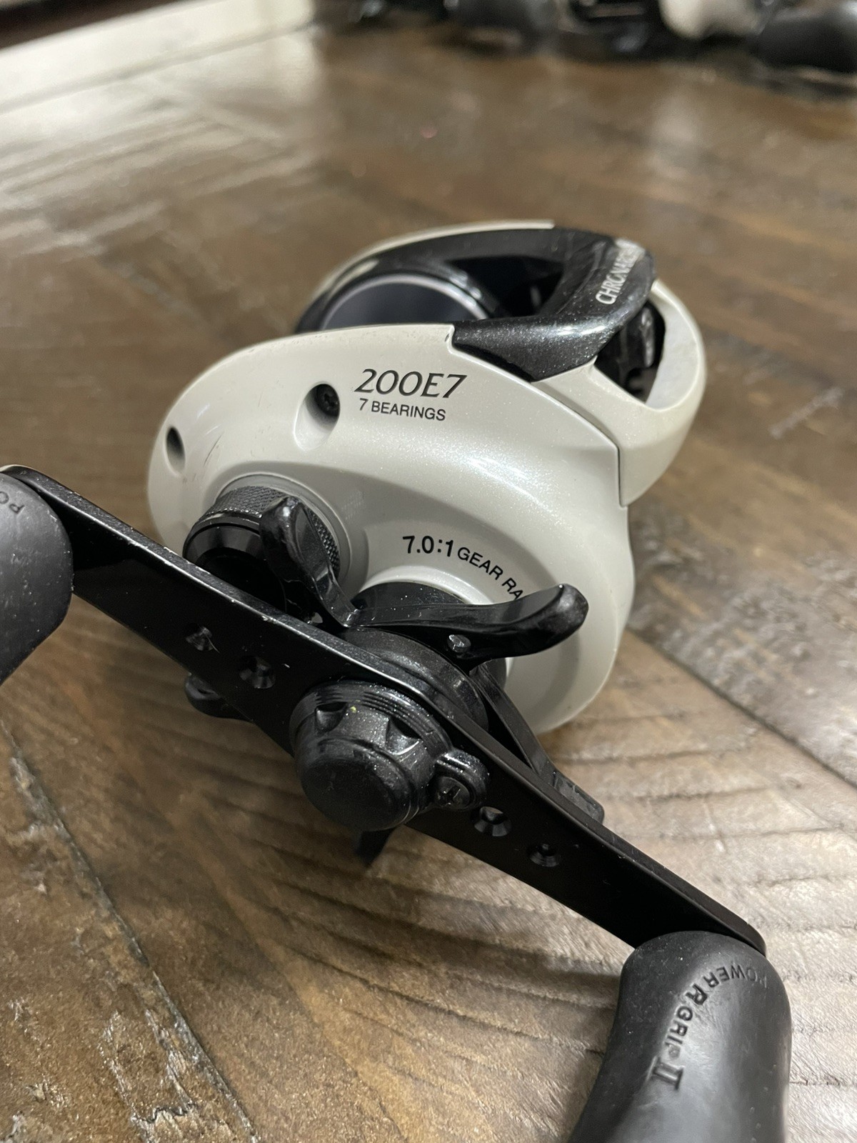 Shimano Chronarch 200E7 Baitcast Reel 7.0:1 Gear Ratio 7 Bearing Working Cond.