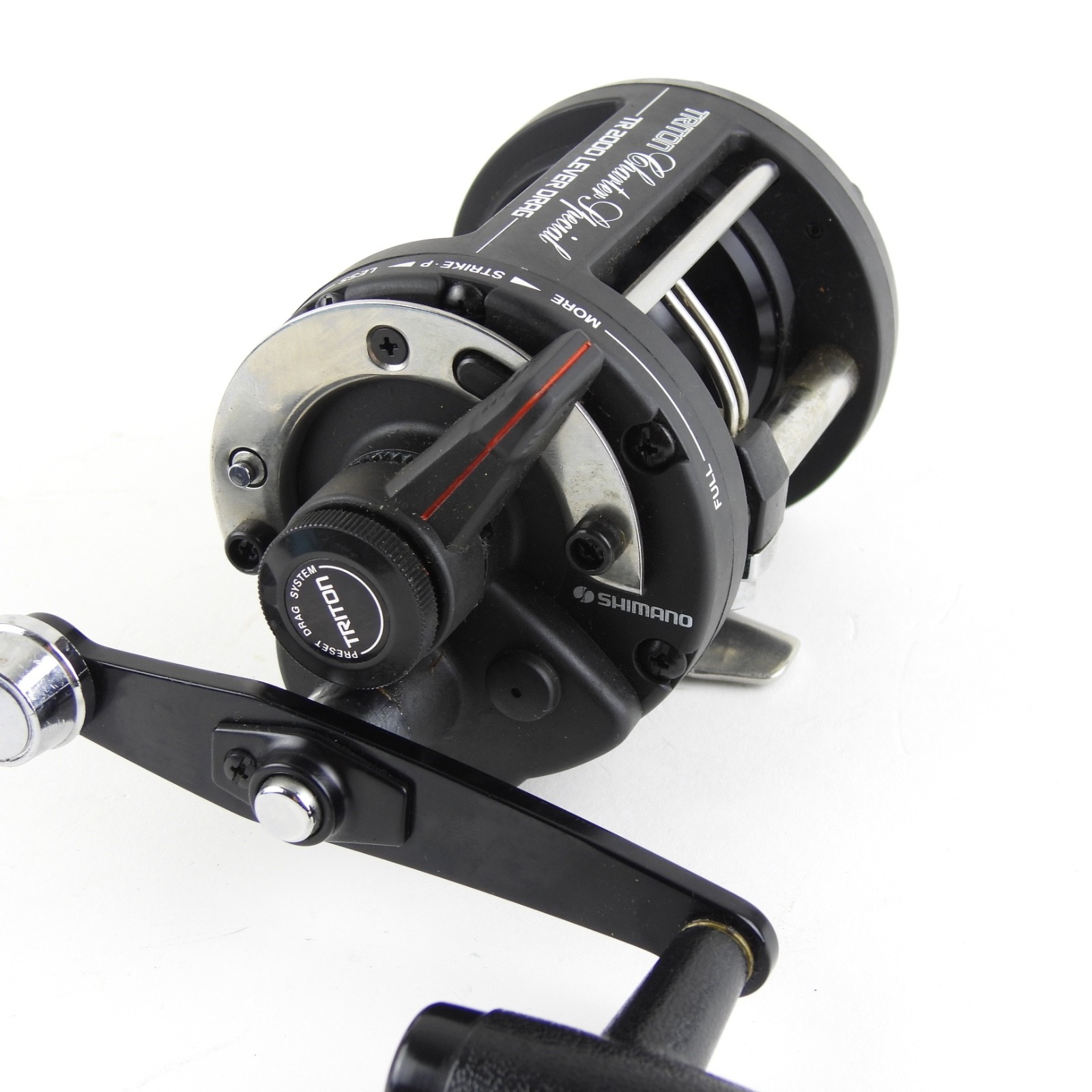 Shimano Triton Charter Special TR 2000 Fishing Reel. Made in Japan.