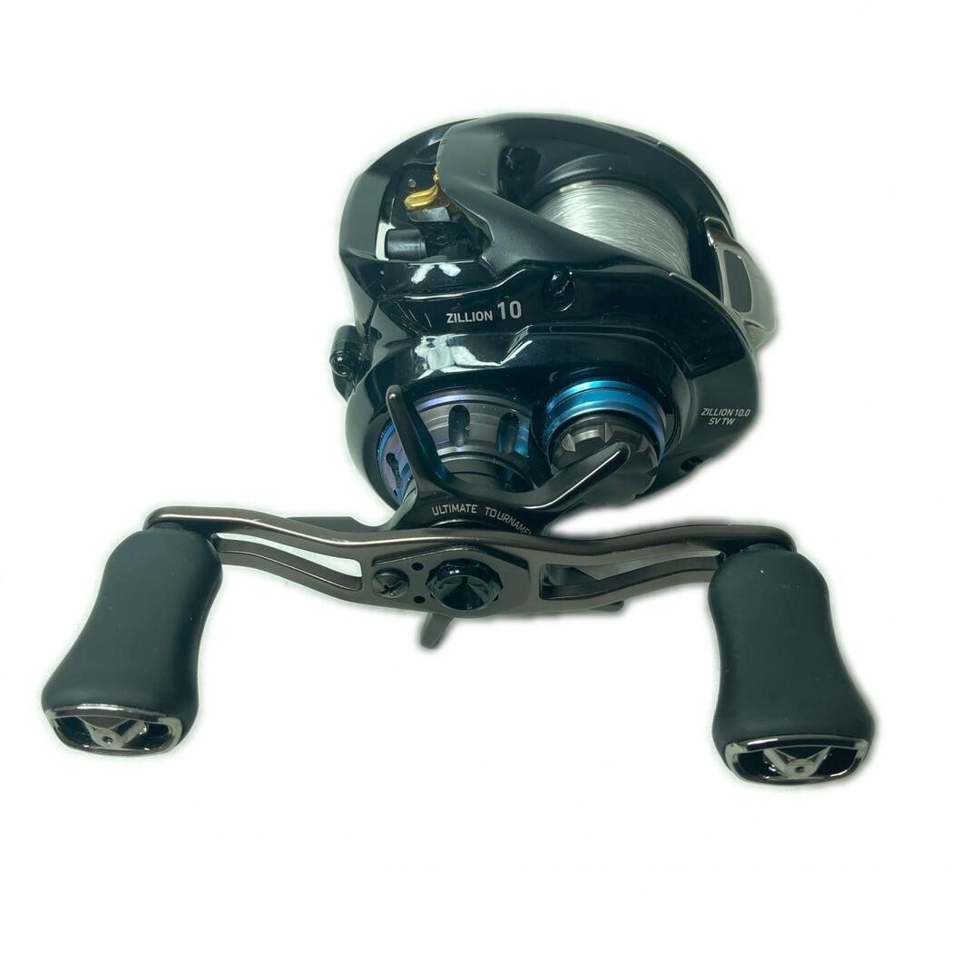 DAIWA Bait Reel 20 Zillion 10.0 SVTW 00630072 with Reel Pouch