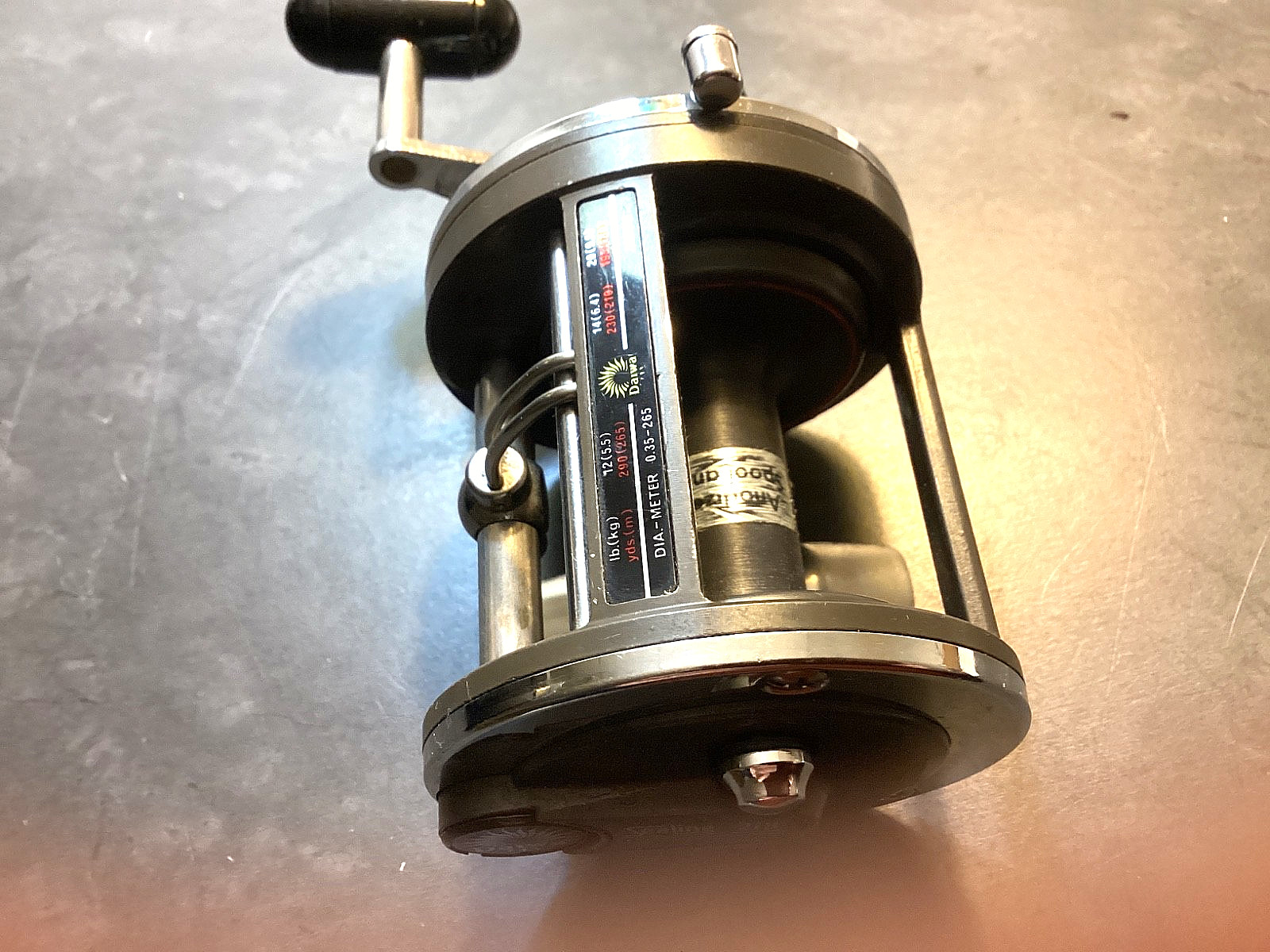 TWO (2) Daiwa Sealine 1 each 27H & 47H Fishing Trolling Reel made in Japan