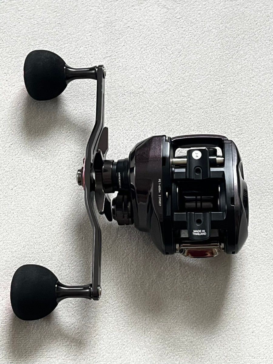 DAIWA 24 Kohga IC 200 Right Handle Tai Rubber Counter Baitcasting Reel Unused