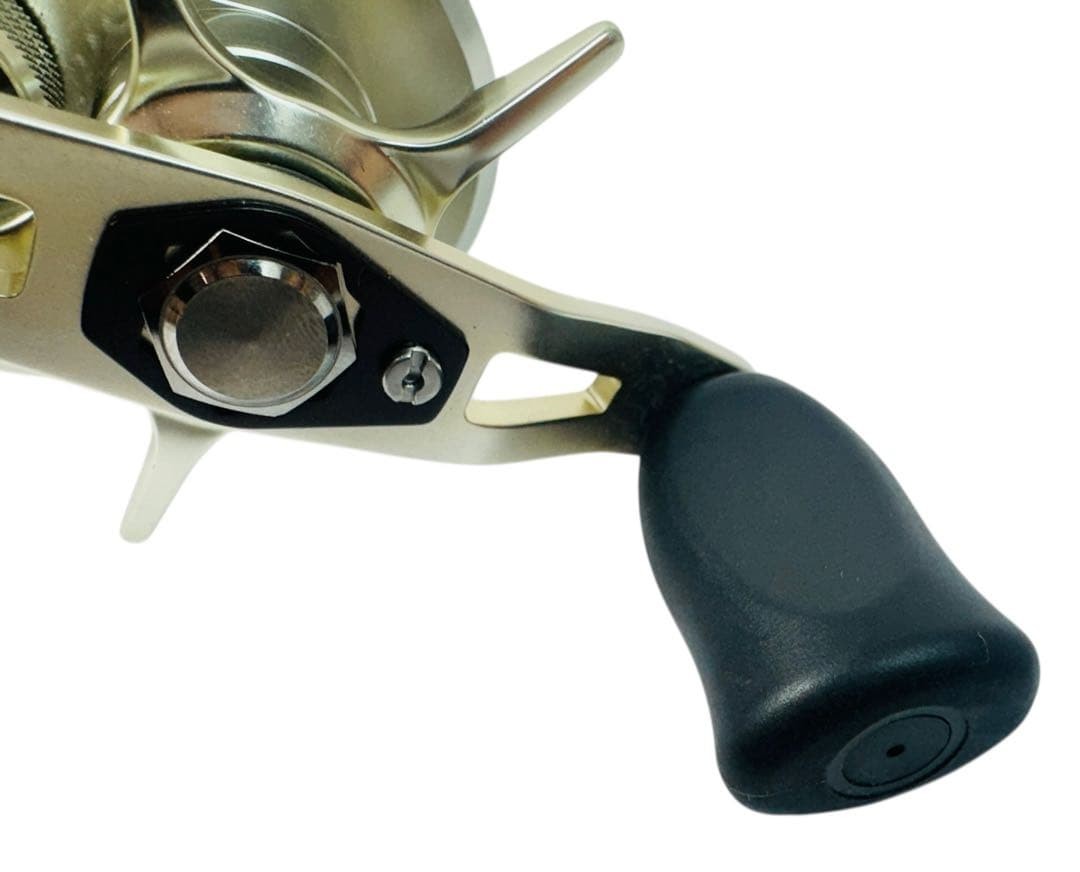 DAIWA Ryoga 1016 Bait Reel Fishing Gear Slightly Used Great Condition