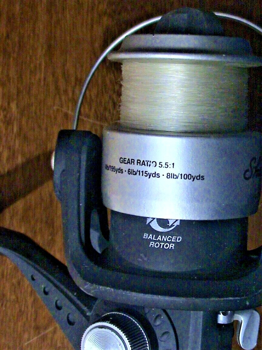 SHAKESPEARE CSP30 SPINNING REEL SPOOLED WITH LINE