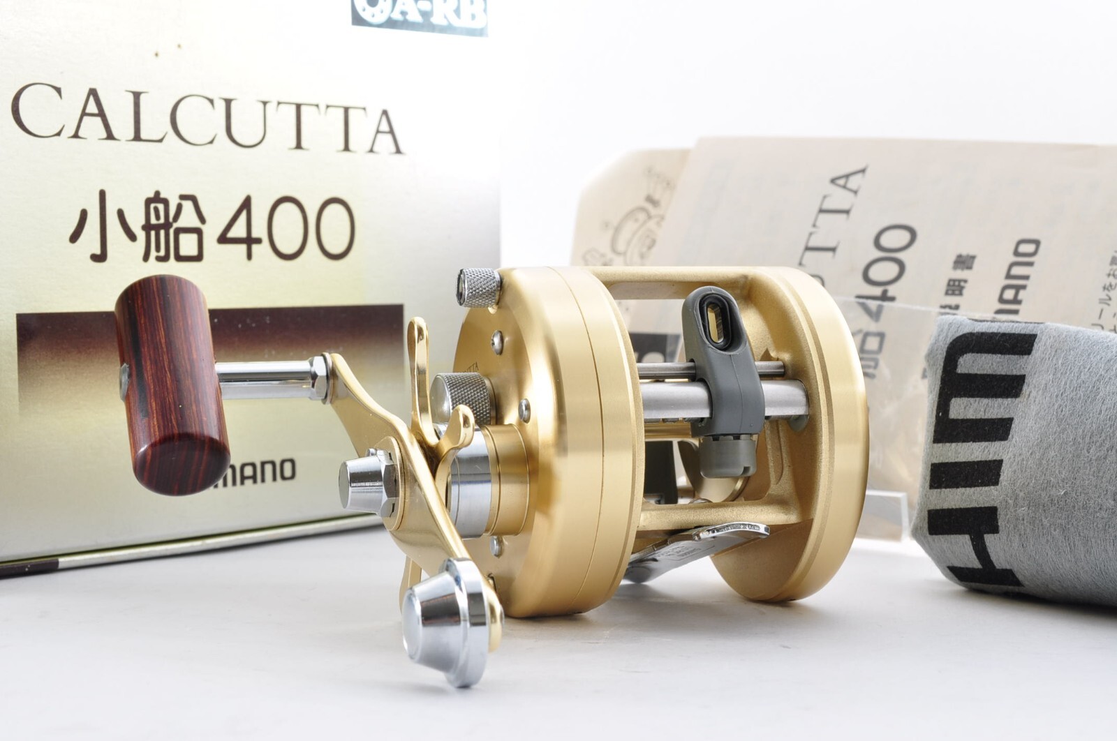 Shimano 03 CALCUTTA Kobune 400 Right Handle Baitcasting Reel Very Rare JAPAN