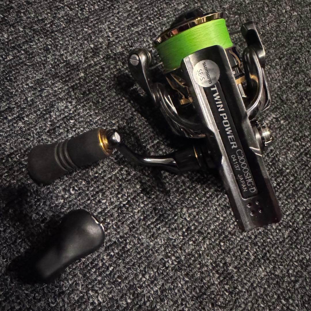 [Used] Shimano 20 Twin Power C2000SHG Spinning Reel HG Light Game – From JAPAN