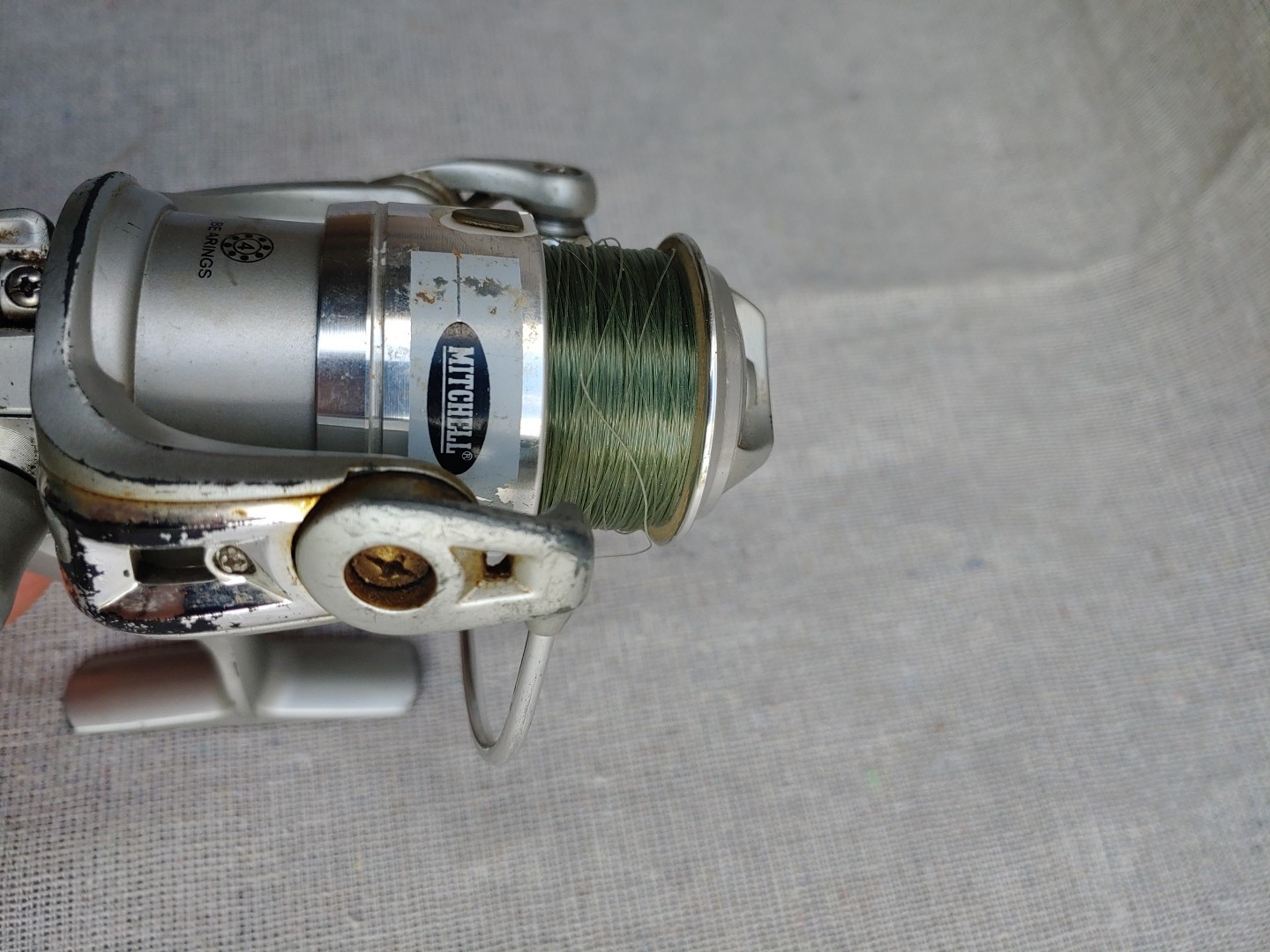 Mitchell Avocet II AVS 2000F S2000 4 Bearings Spinning Reel Fishing Reels Stiff