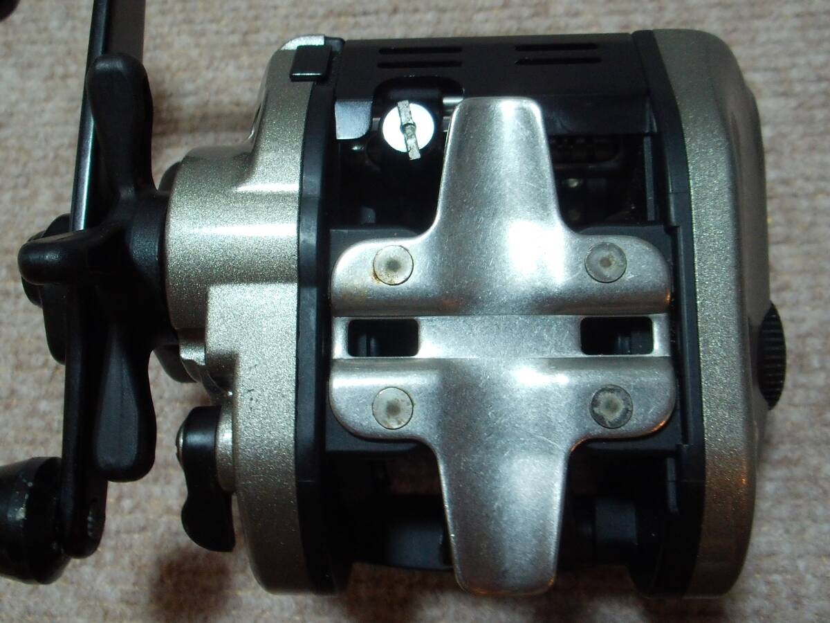 Daiwa TANASENSOR GS-30 Baitcasting Reel LCD Depth Counter 530g