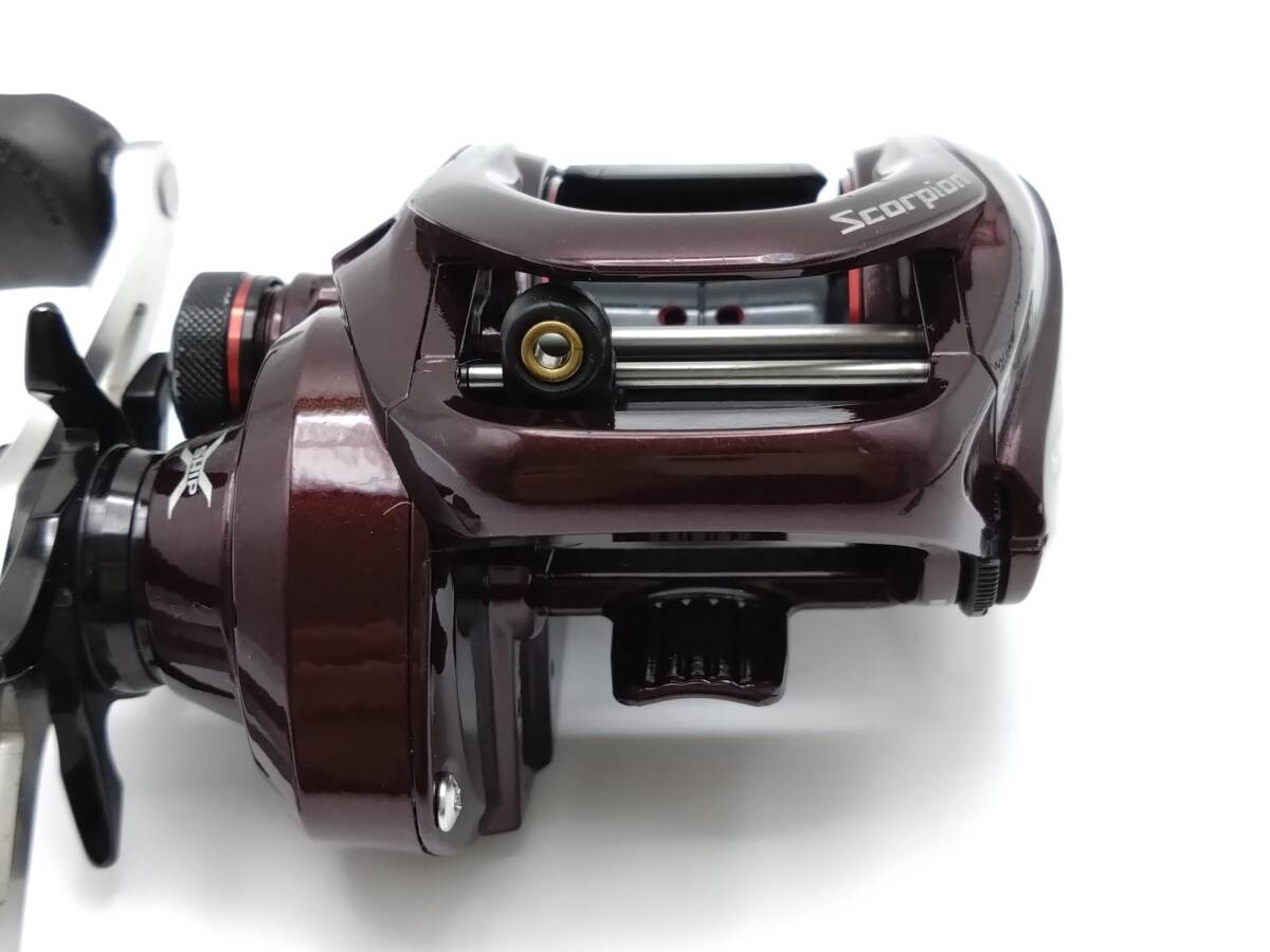 SHIMANO Baitcast Reel 14 SCORPION 200HG 7.2:1 Versatile 200 Size Bass Exc+++