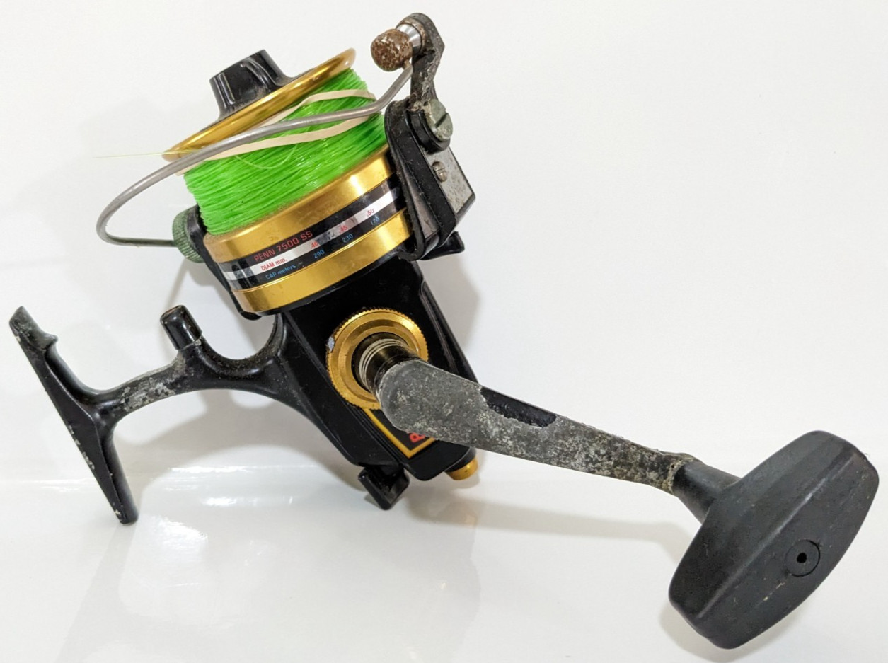 Penn 7500ss Spinning Reel Saltwater Surf Looks Rough but Works Great USA Made
