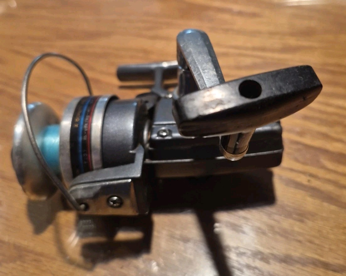 Daiwa A-150RL Spinning Fishing Reel