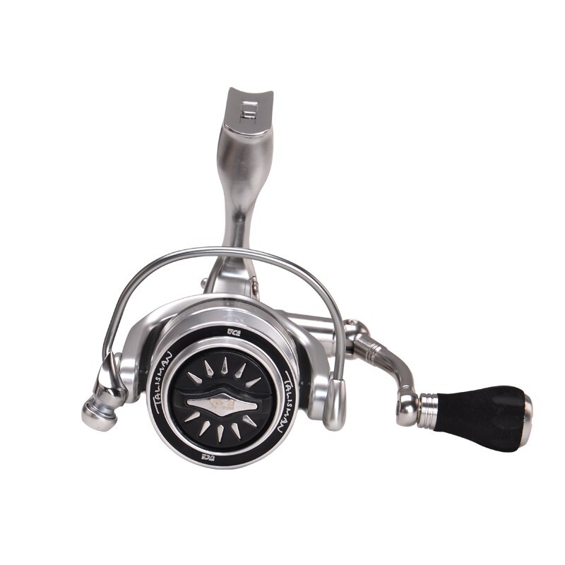 2000 Size Solid Spinning Fishing Reel w/ Automatic Bail Trip 14+1 Bearings 5.2:1
