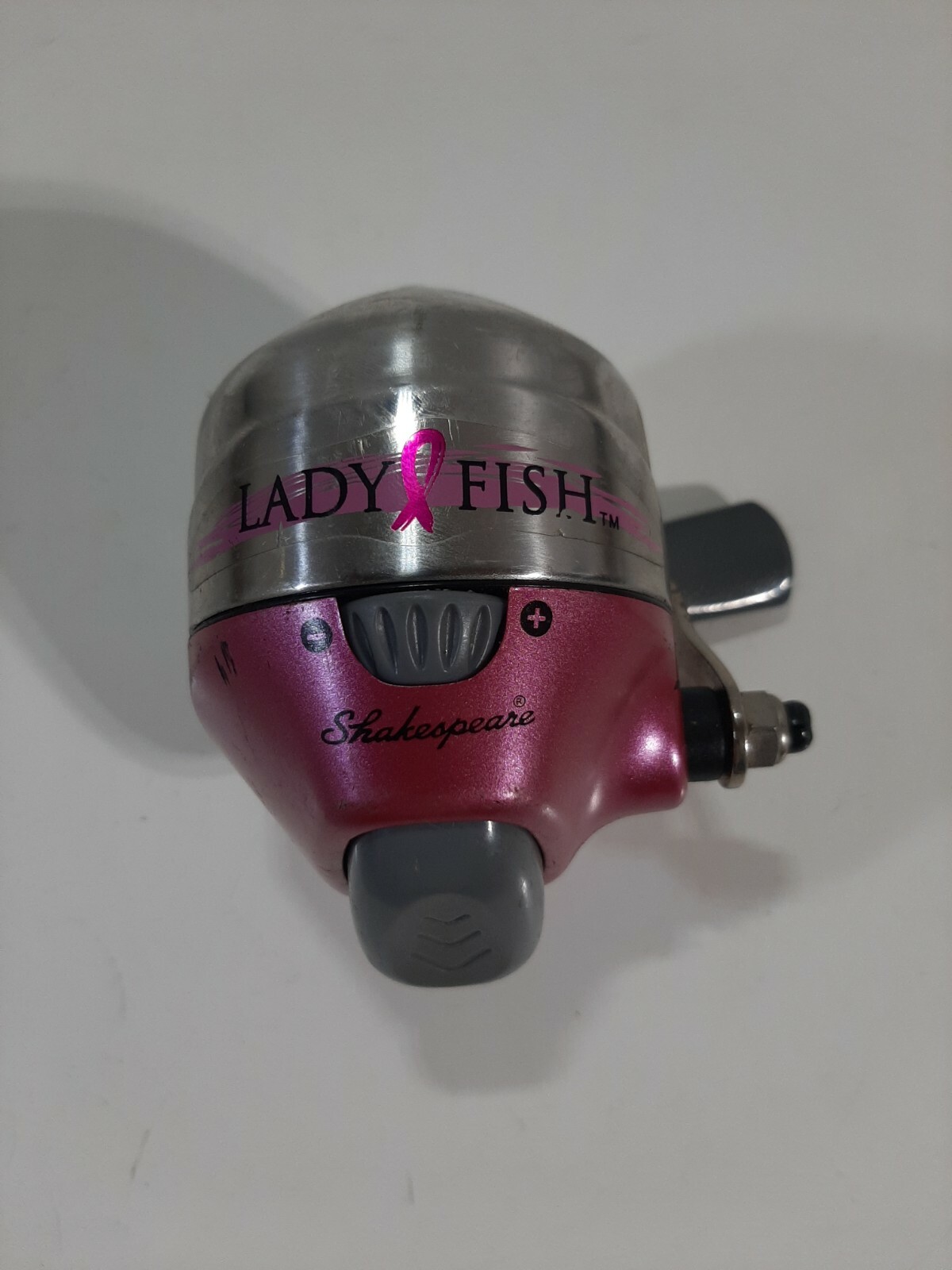 Shakespeare Lady Fish SC10 3.4:1 Closed Face Spin Cast Fishing Reel