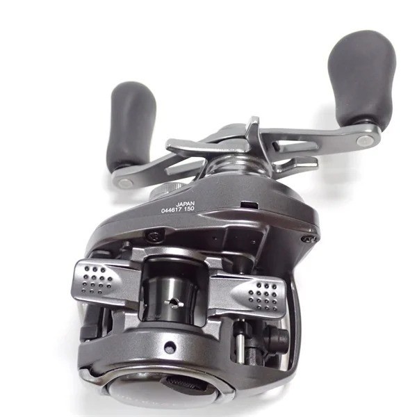 Near Mint SHIMANO 22 BANTAM RH Right 7.2:1 Baitcast Reel Japan USED