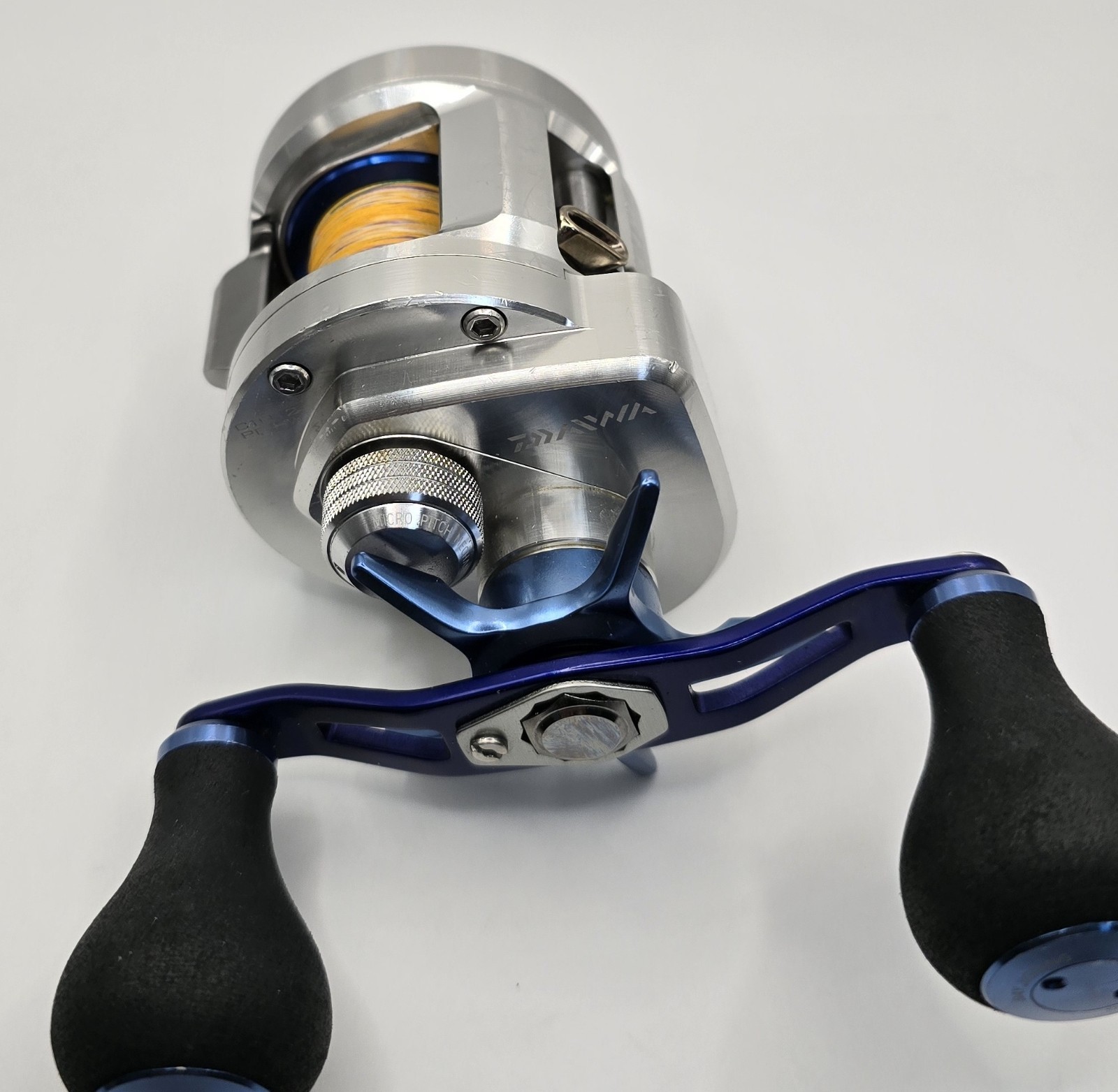 Daiwa Ryoga Bay Jigging C1012PE-HW Right Baitcast Reel Boxed JDM Saltwater Works