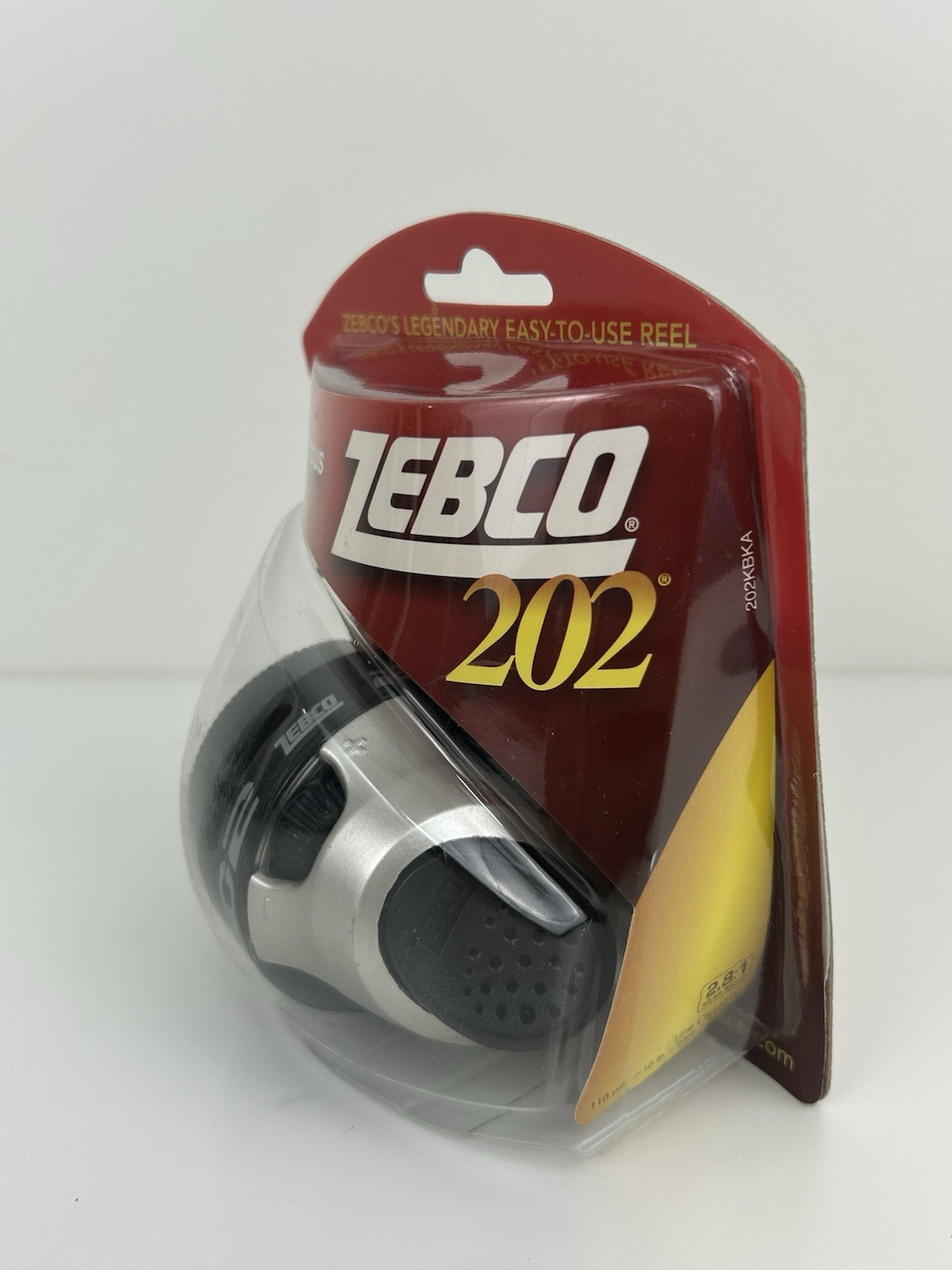 The Famous Zebco 202 Spincast Reel Easy-To-Use 2.8:1 Gear Ratio New!