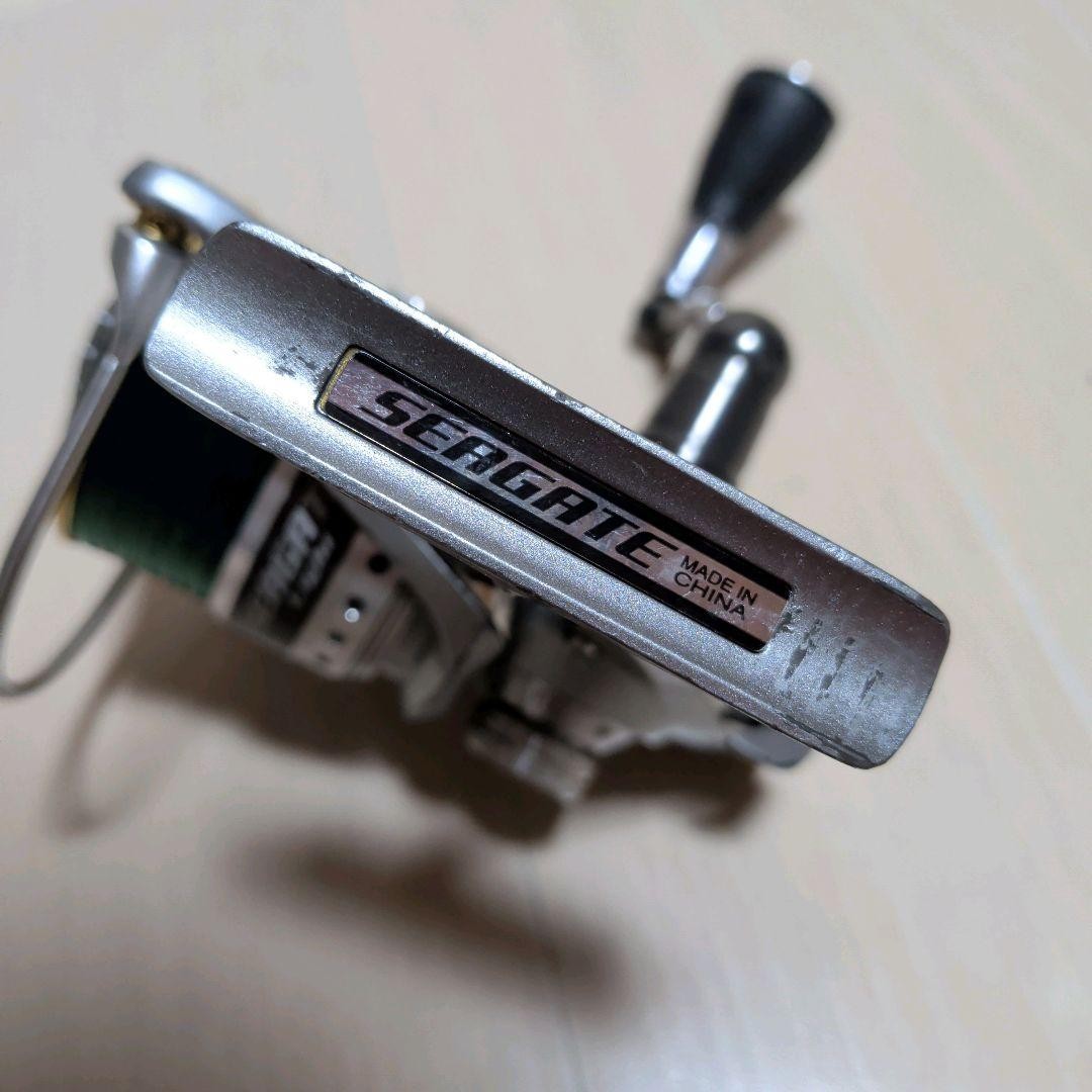 DAIWA Seagate Light 4000H-PE Spinning Reel Used Small Scratches