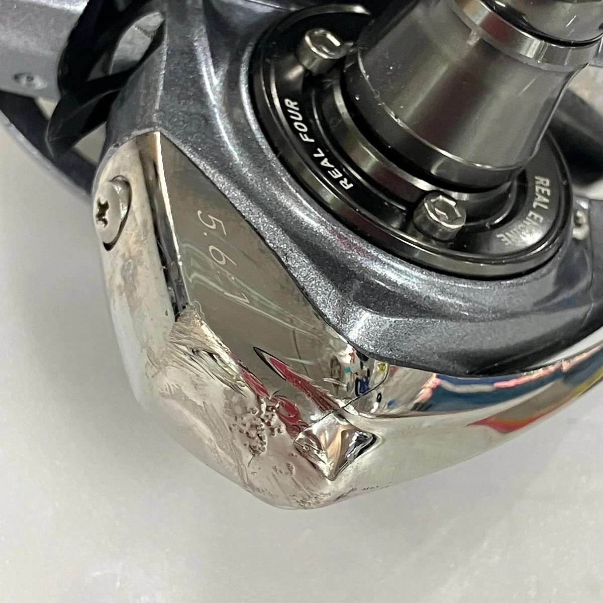 【】DAIWA Spinning Reel 15 Luvias 2508PE-H Scratched C