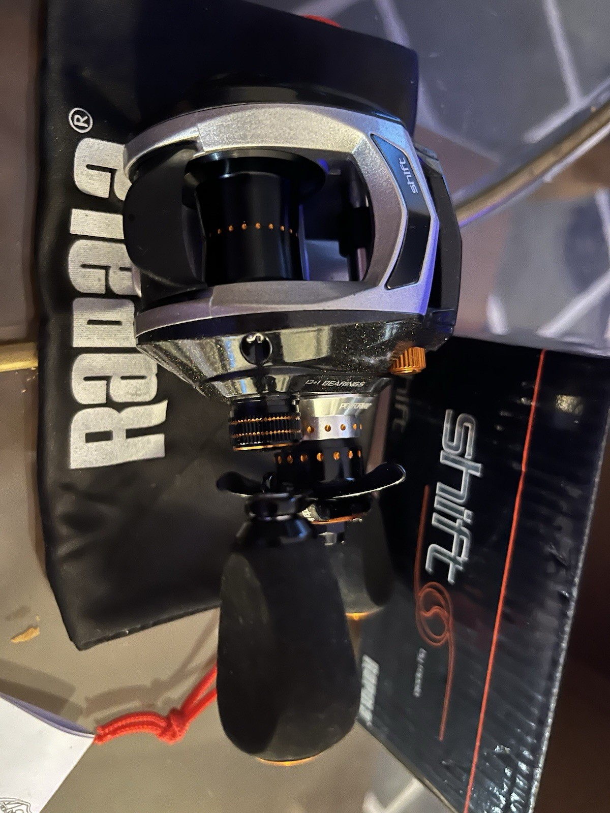 Rare new Rapala Shift ST150RH Baitcast Reel