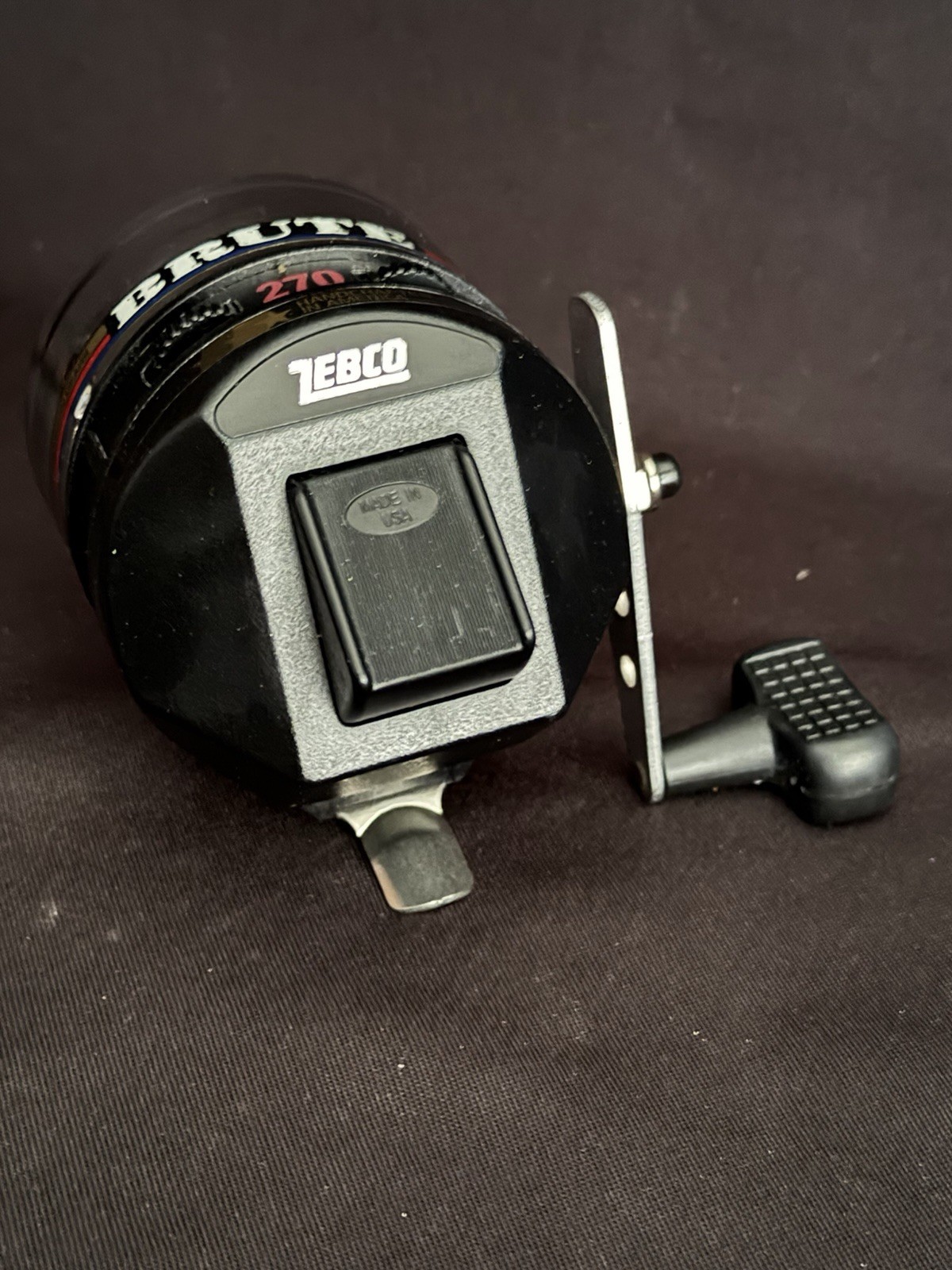 Vintage 1993 Zebco Brute 270 Heavy Fresh/Light Saltwater Reel With Factory Box
