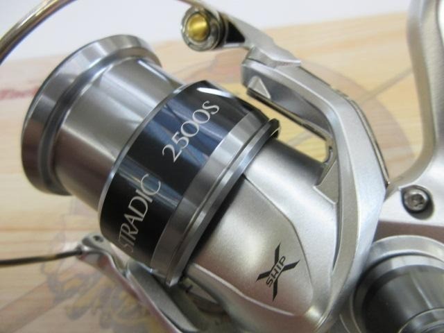 SHIMANO’s STRADIC 2500HGS K Spinning Fishing Reel spool change Used big game