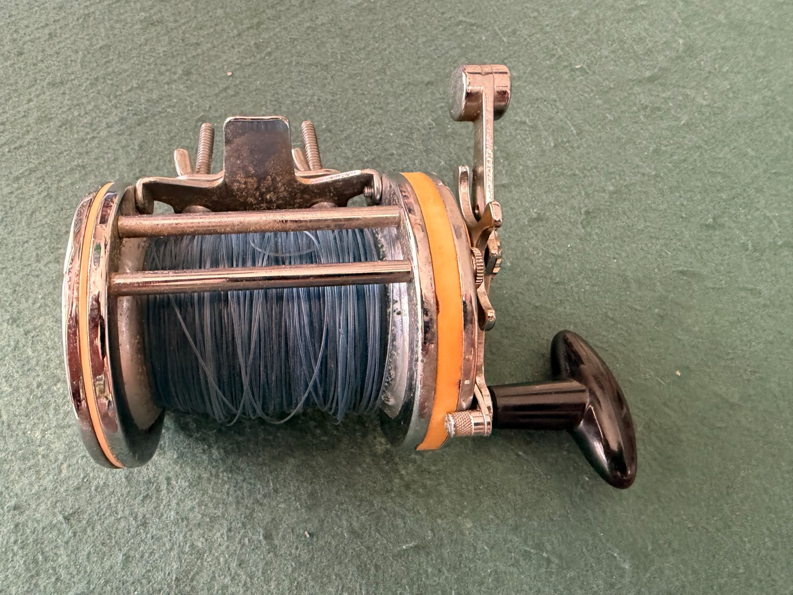 Vintage Garcia Mitchell 600A Trolling Fishing Reel w/rod clamp-Made in France