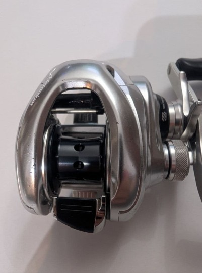 Shimano 16 Metanium MGL HG 7.4:1 Right Handle Baitcasting Reel From Japan