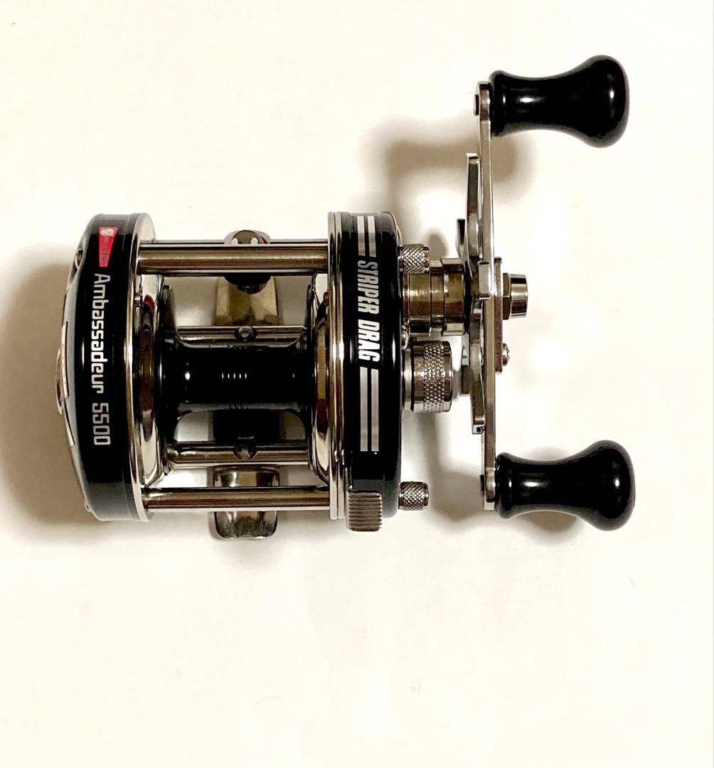 Abu Garcia Ambassador 5500 Striper Black Unused