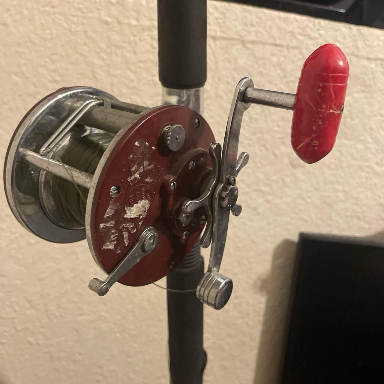 Vintage Penn Peer Level Wind Fresh/Saltwater Fishing Reel USA