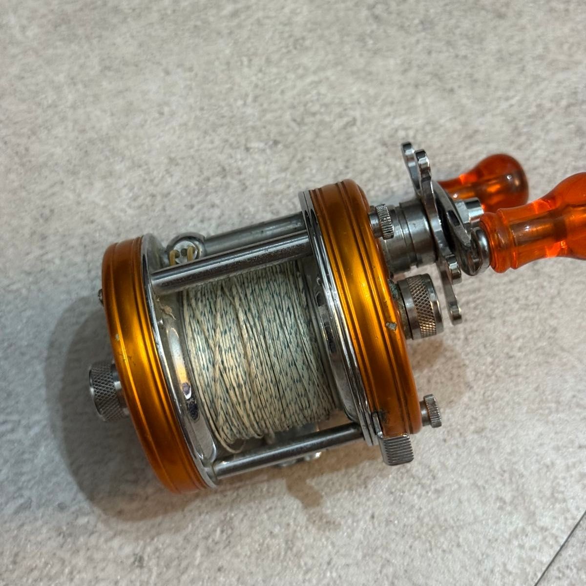 AbuGarcia Ambassadeur 5500C Sunset Orange