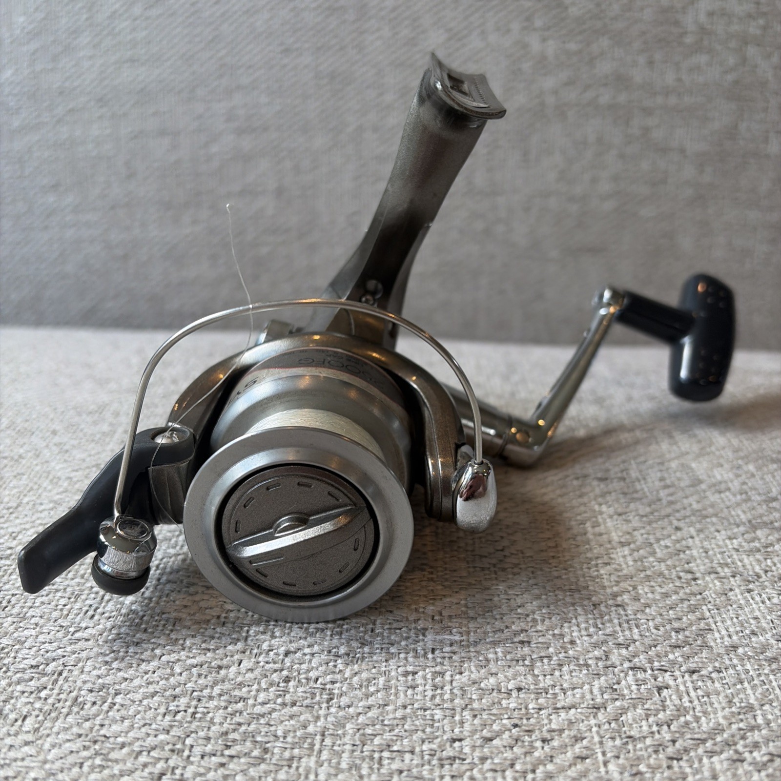 Shimano SYNCOPATE 2500FG Spinning Fishing Reel Nice 4 Bearing Grey/Silver