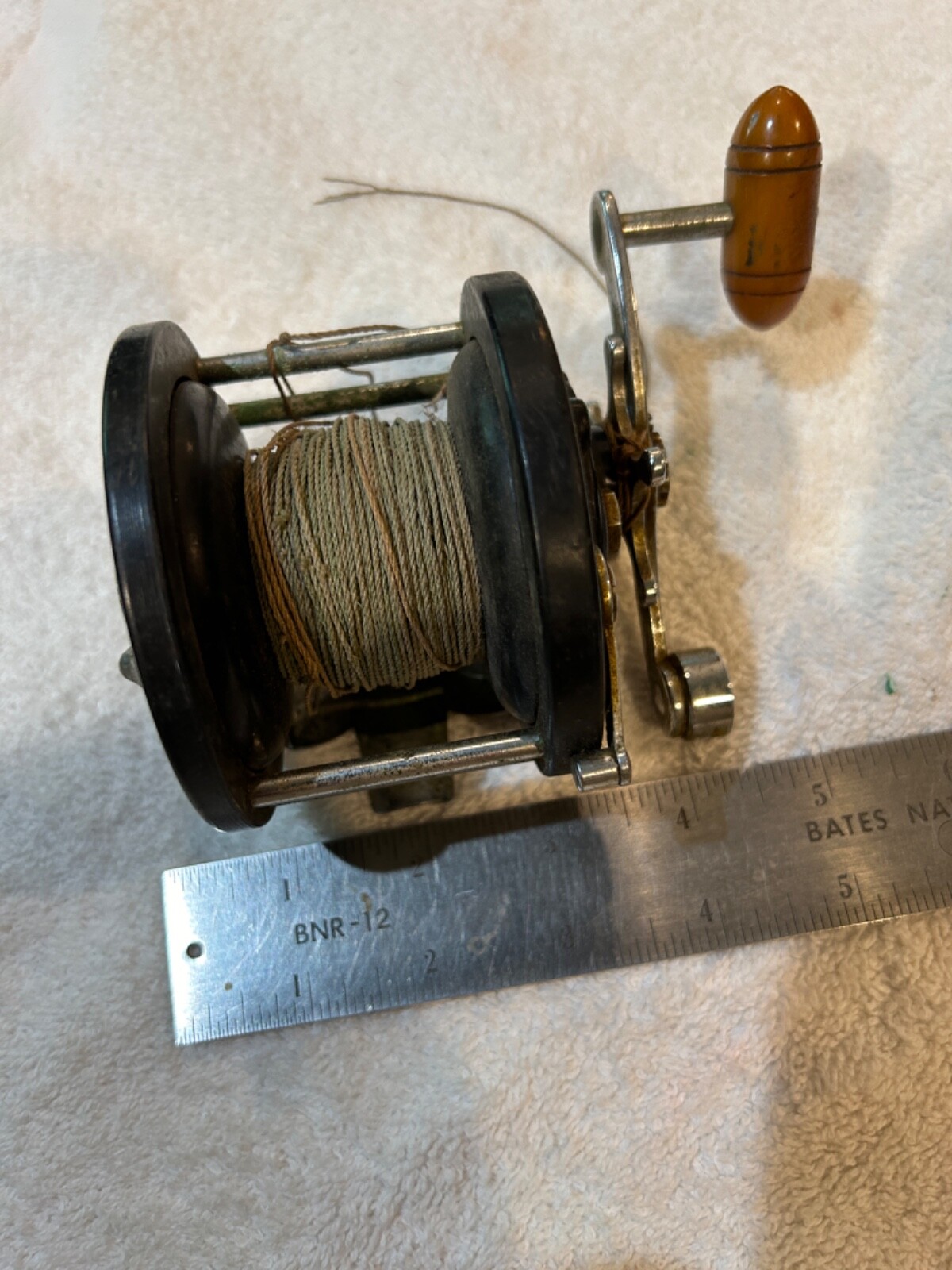 Vintage PENN 285 DELMAR Reel