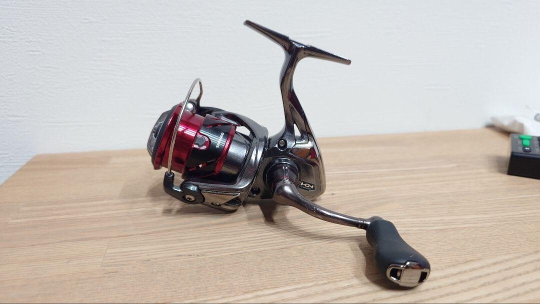 Shimano 16 Stradic CI4+ C2000HGS Spinning Reel Freshwater Fishing 6.0:1 Gear