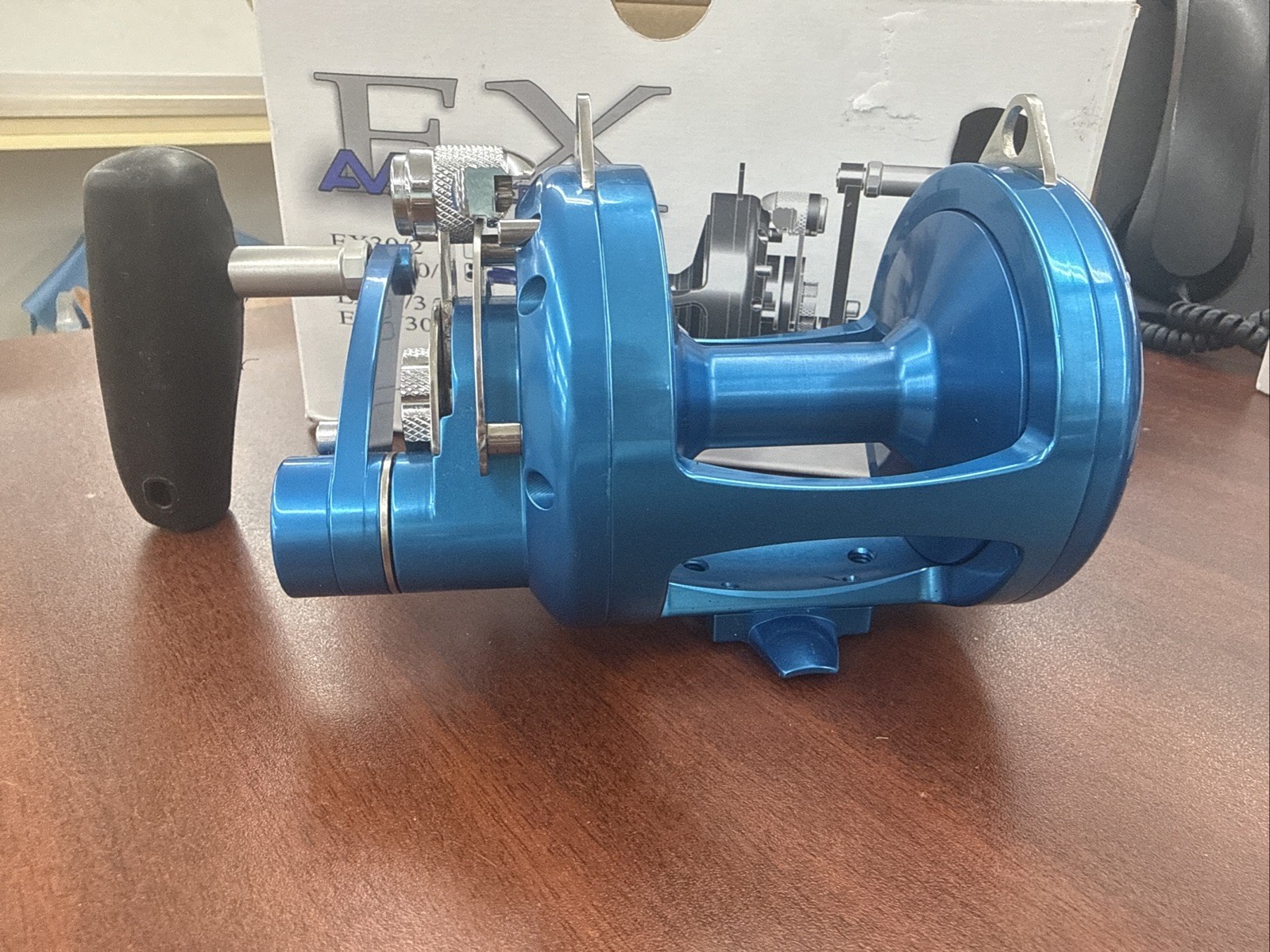 Avet EXW 30/2 Two-Speed Lever Drag Big Game Reel
