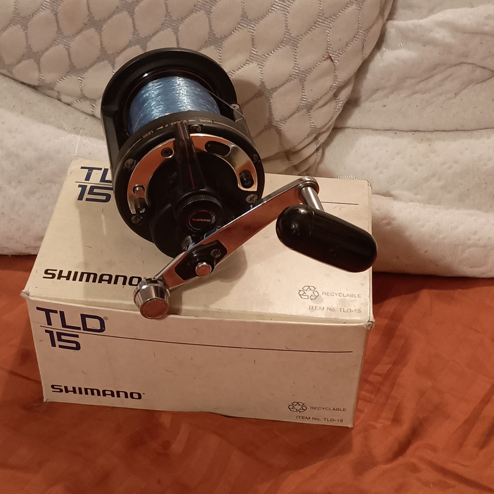 Shimano TLD 15 Lever Drag Trolling Reel Right Hand 4.0:1 4BB Pre-Spooled w/ Box