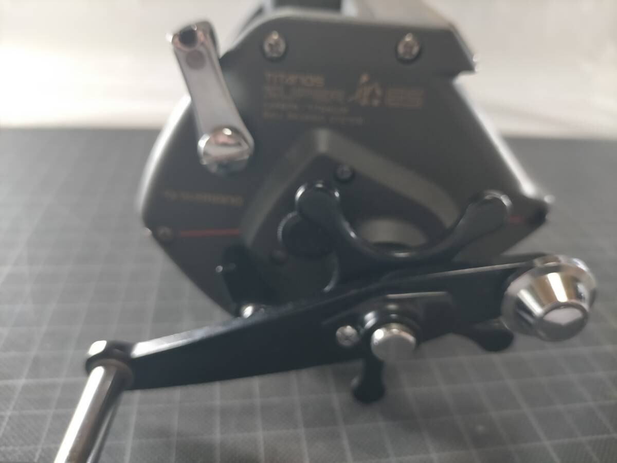 Japan SHIMANO Titanos Fune ES 4000 Right Wood Knob JP Baitcast Reel