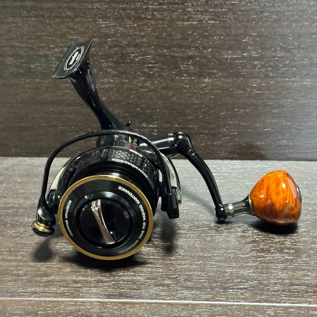 Daiwa Morethan Branzino 3000 Wood Knob Spinning Reel Japan Used