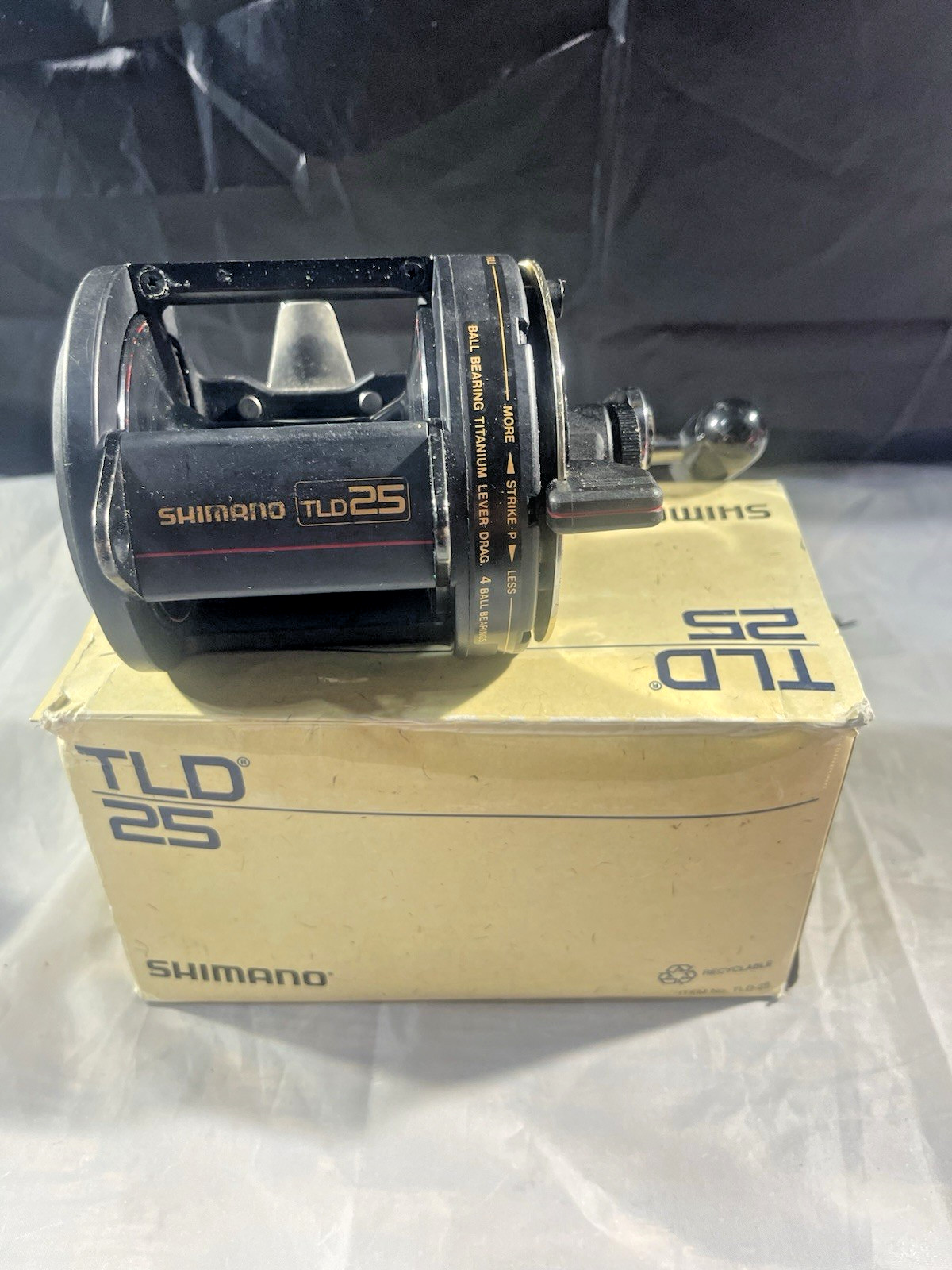 Shimano Triton TLD25 Lever Drag Casting Trolling Fishing Reel