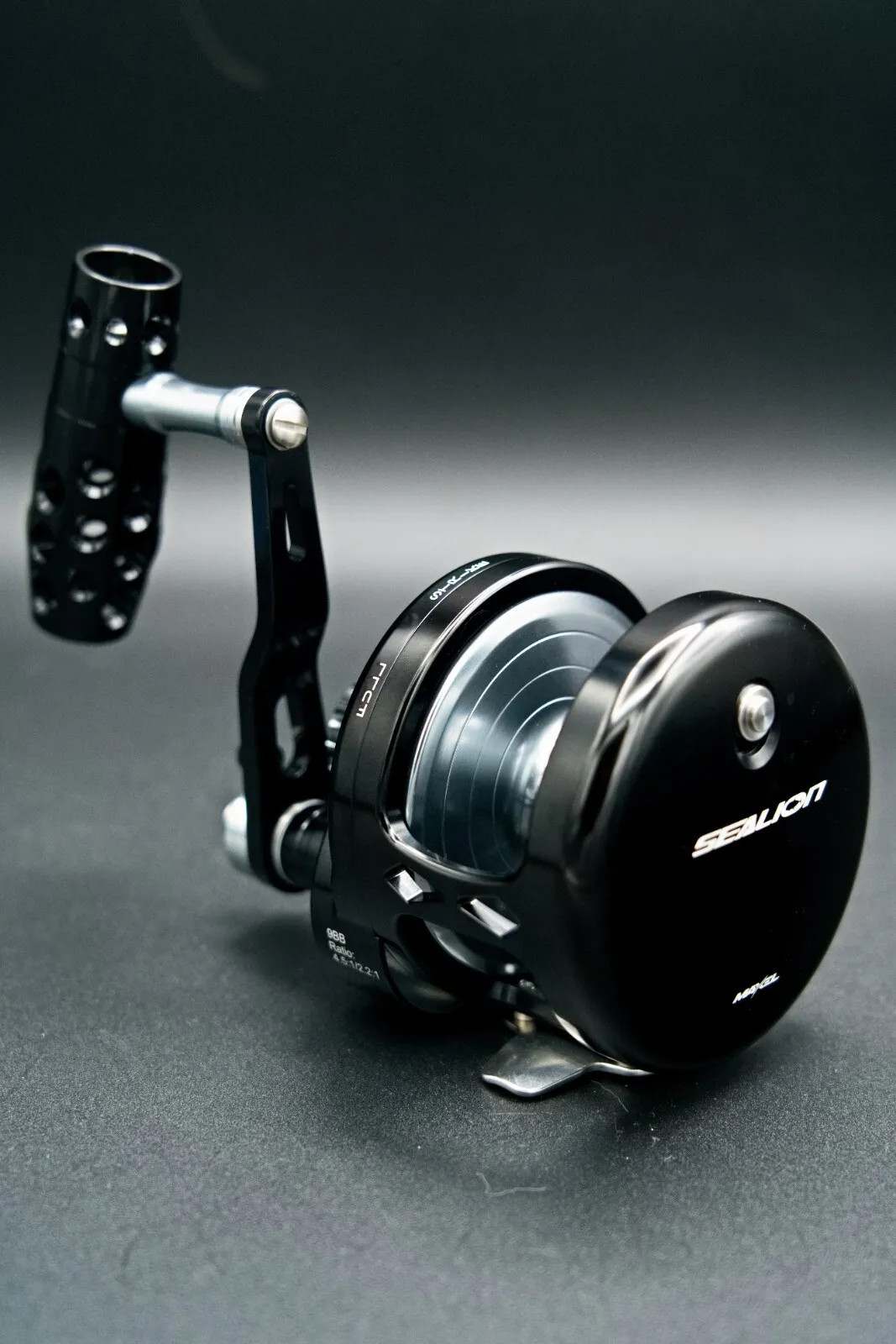 Maxel 2 Speed Lever Drag Convention Jigging Reel Sealion SL10D Black/Gray