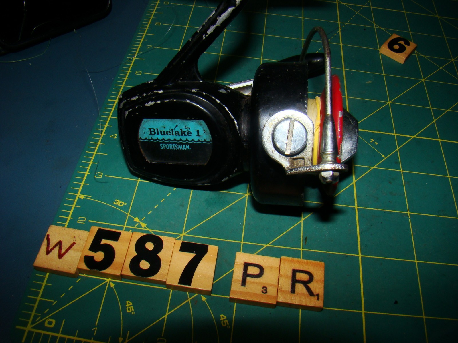 W0587 PR VINTAGE SPORTSMAN BLUE LAKE 1 SPINNING FISHING REEL