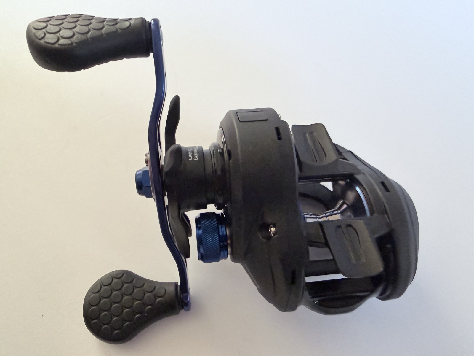 Lew’s SSN1SH Speed Spool Baitcasting Reel 7.5:1 Bearings 6+1 Smooth Used
