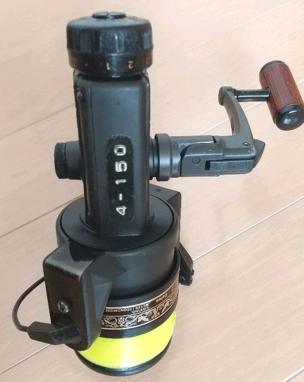 Daiwa Carbo Spin EX900RD Light Rear Drag Reel Used