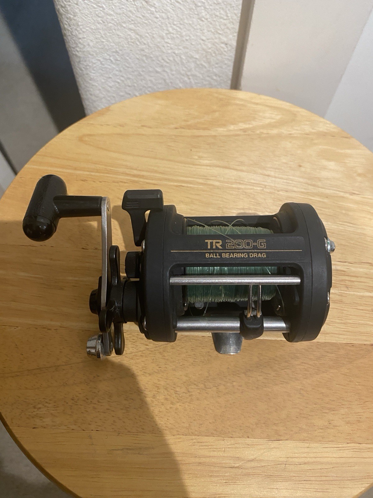 SHIMANO TR 220-G GRAPHITE LEVELWIND CONVENTIONAL LIGHT FISHING REEL NICE ONE!