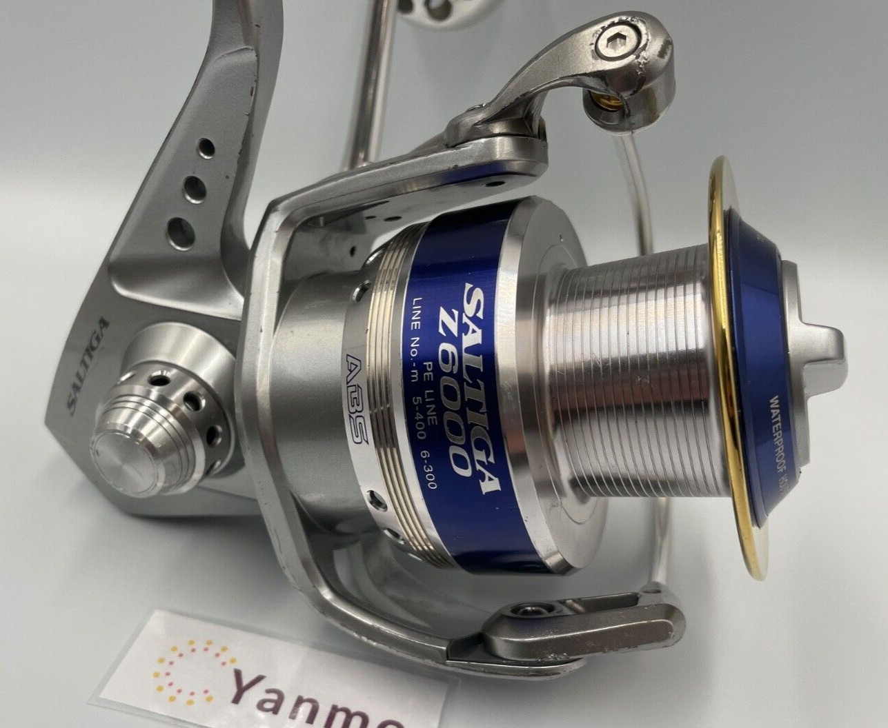 Saltiga Z6000 Daiwa Spinning Fishing Reel Both Handle Gear Ratio 4.3:1 Used