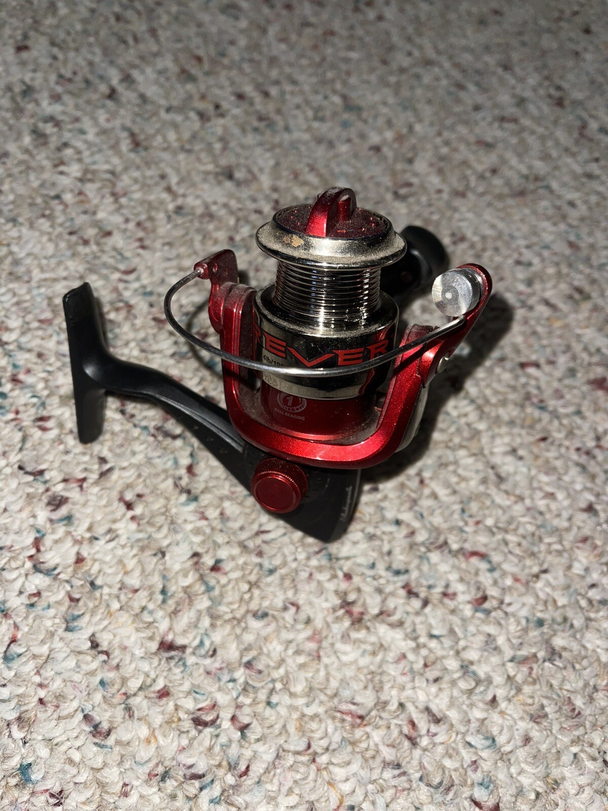 Shakespeare Reverb Fishing Spinning Reel Red Spooled, Gear Ratio 5.5:1 – #RRSP30