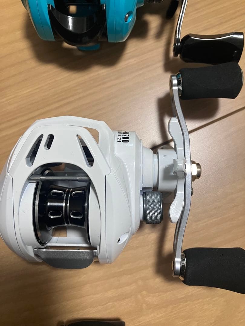 Bait Reel Set 4 Pieces Brand New Multiple Colors