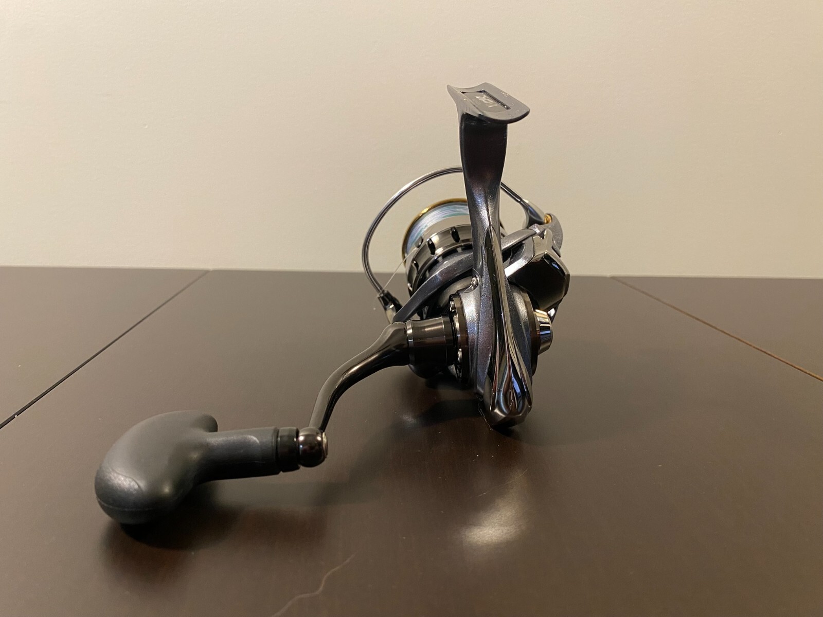 Daiwa Luvias 2510PE-H Spinning Reel, 5.7:1, LUVIAS2510PE-H, 2510, Excellent++, @