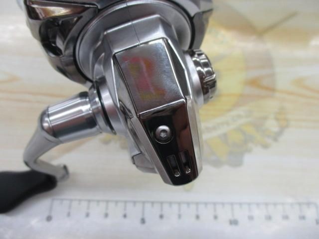 Shimano 23 Stradic 2500 SHG Spinning Reel Used
