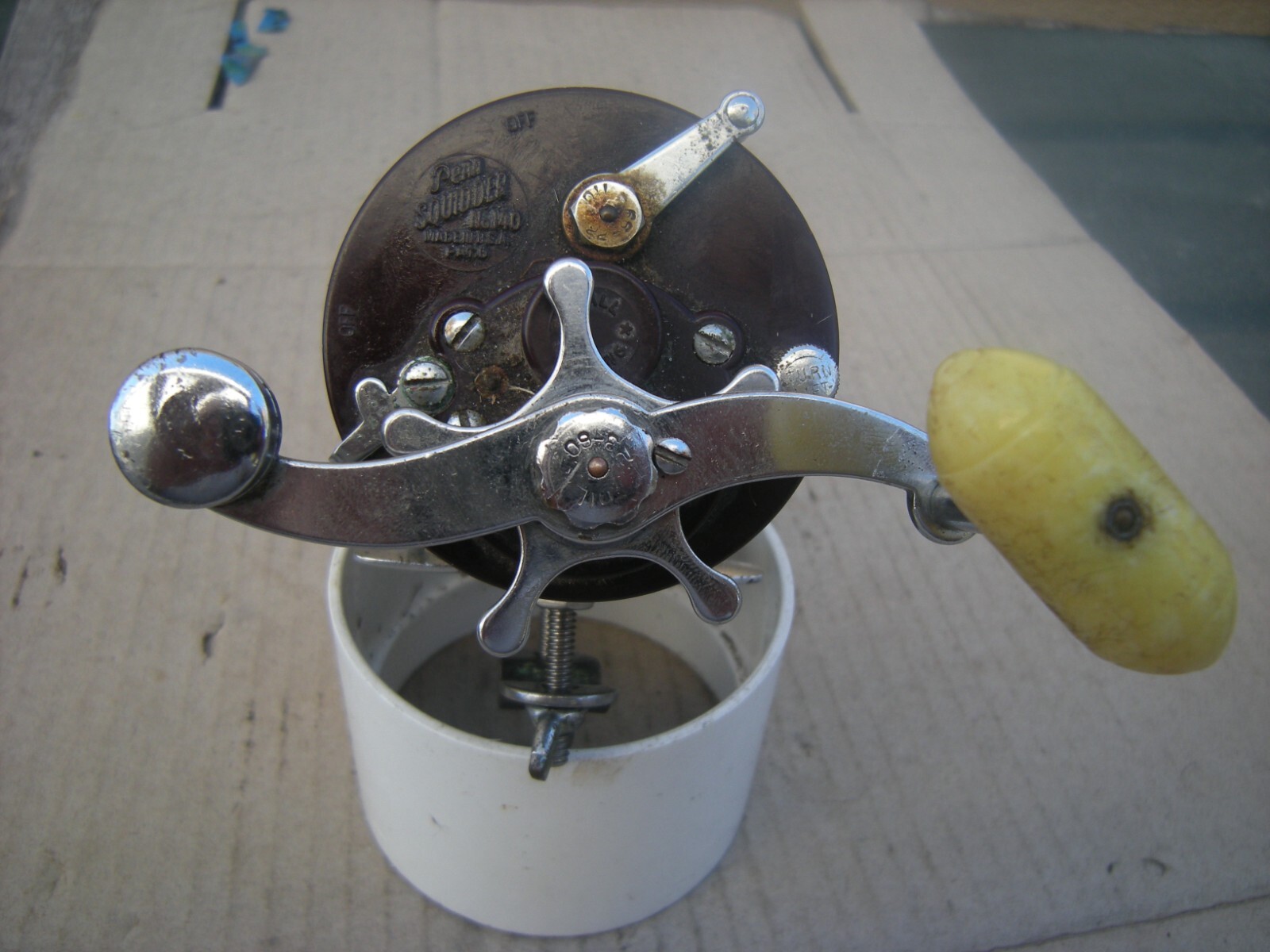 Penn Squidder 140P Classic Penn Fishing Reel with long cast plastic spool