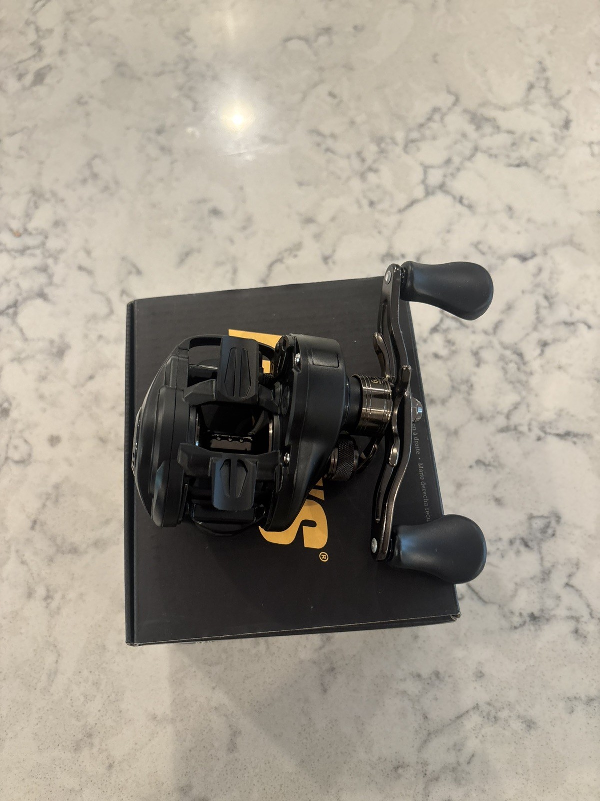 Lews BB1 PRO Bait-casting Reel, 6.2:1, Left Hand Retrieve, Brand New In Box!