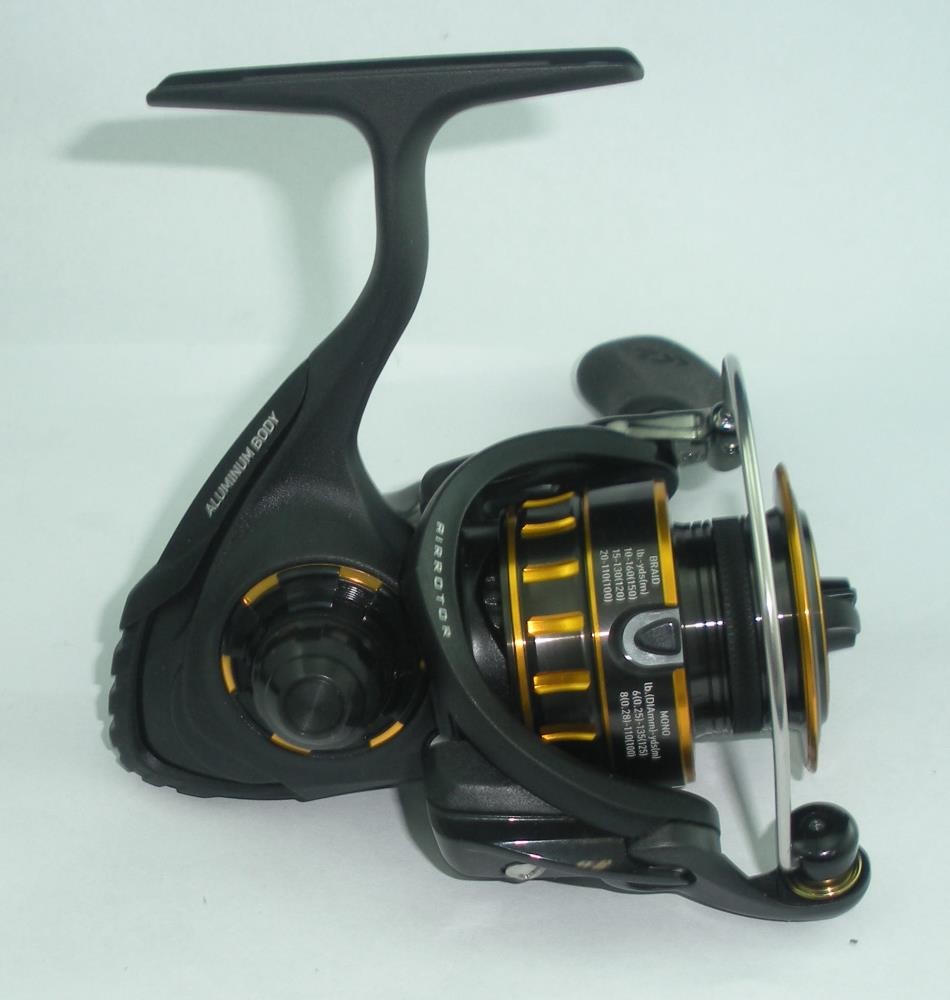 Daiwa BG2000 Black Gold Spinning Reel 6BB Plus 1RB
